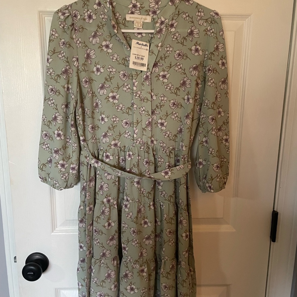 Cute dress worn once